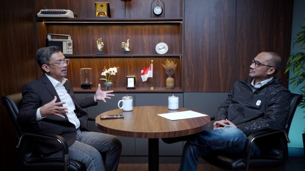 Betulkah Gibran Tamat di SMA? whatsapp image 2025 10 07 at 11.08.40