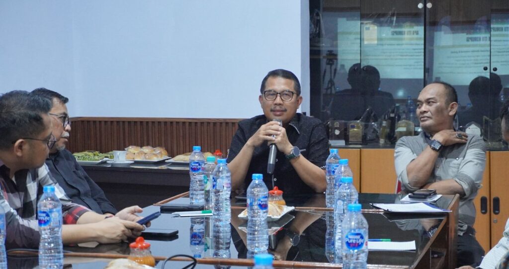 whatsapp image 2025 12 08 at 00.03.12 (1)