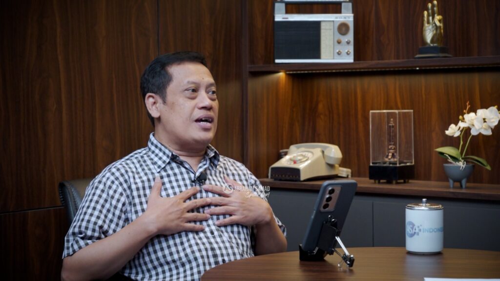 Jelang Putusan KIP Terhadap UGM: Lukas Luwarso : UGM Jangan Terperangkap Rezim Tertutup whatsapp image 2025 11 26 at 10.38.50 (1)