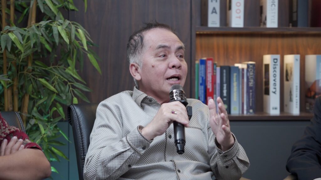 Jemmy Mokolensang Soroti Skandal Anggaran KPU: Triliunan Rupiah Diserap, Tapi Urusan Ijazah Malah Tertutup whatsapp image 2026 02 16 at 14.39.20 (1)