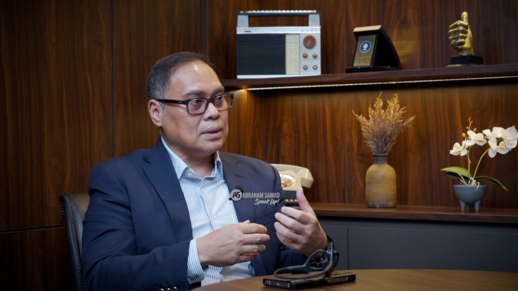 Prof. Hikmahanto: “Saya Marah Sama Trump! Indonesia Harus Keluar dari BoP Sekarang!” whatsapp image 2026 03 04 at 12.55.13 (2)